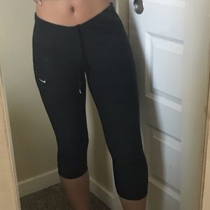 Nike cropped black leggings